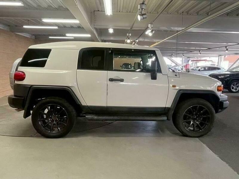 FJ CRUISER