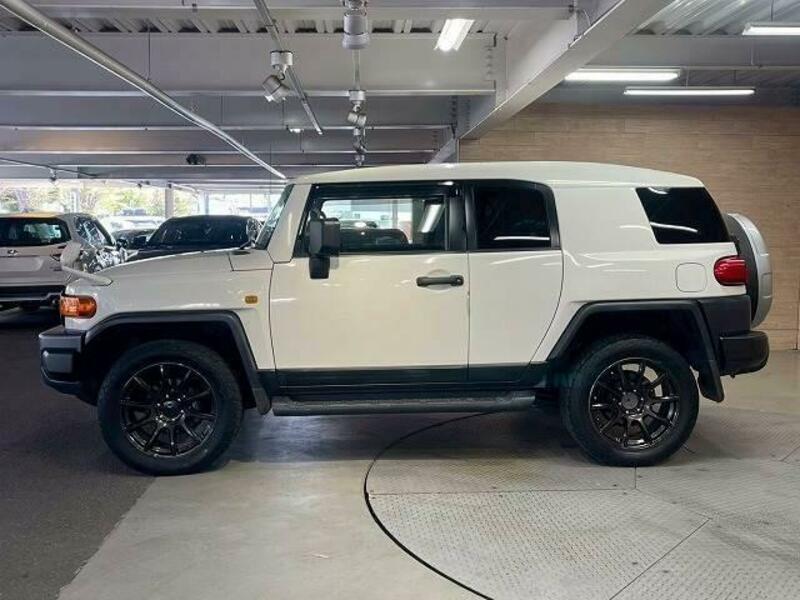 FJ CRUISER