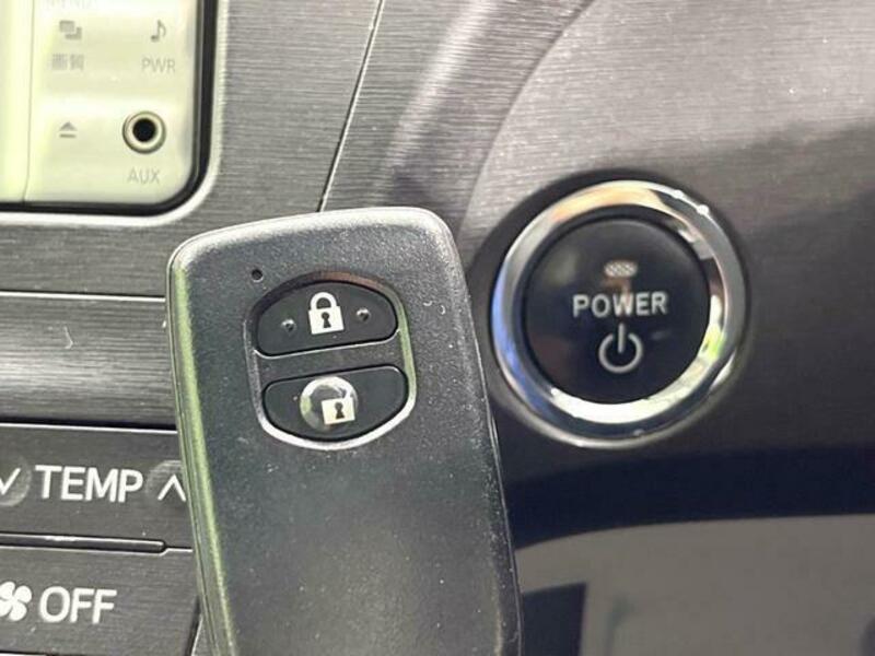 PRIUS-5