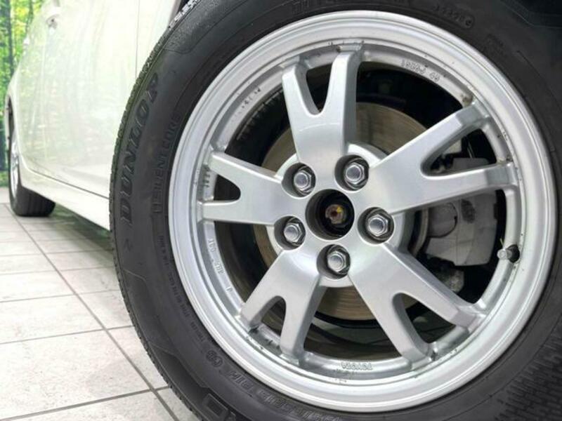 PRIUS-12