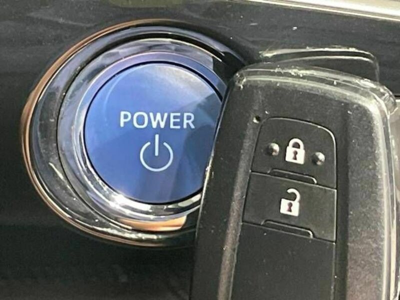 PRIUS-7