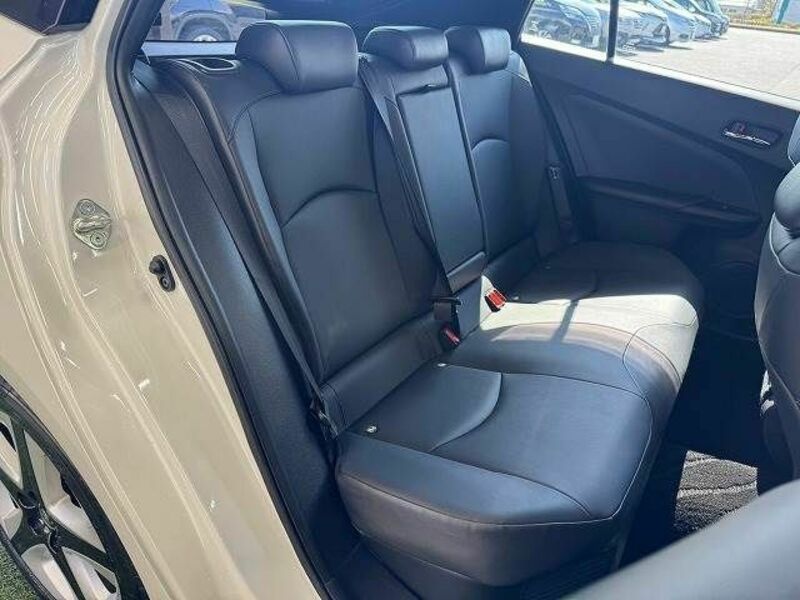 PRIUS-5