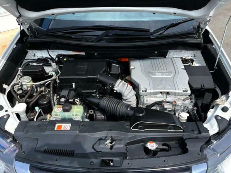 OUTLANDER PHEV