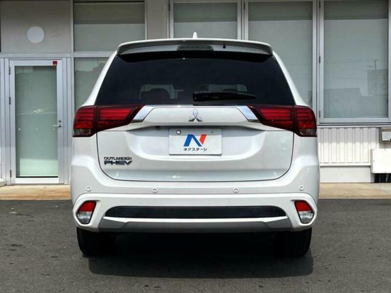 OUTLANDER PHEV