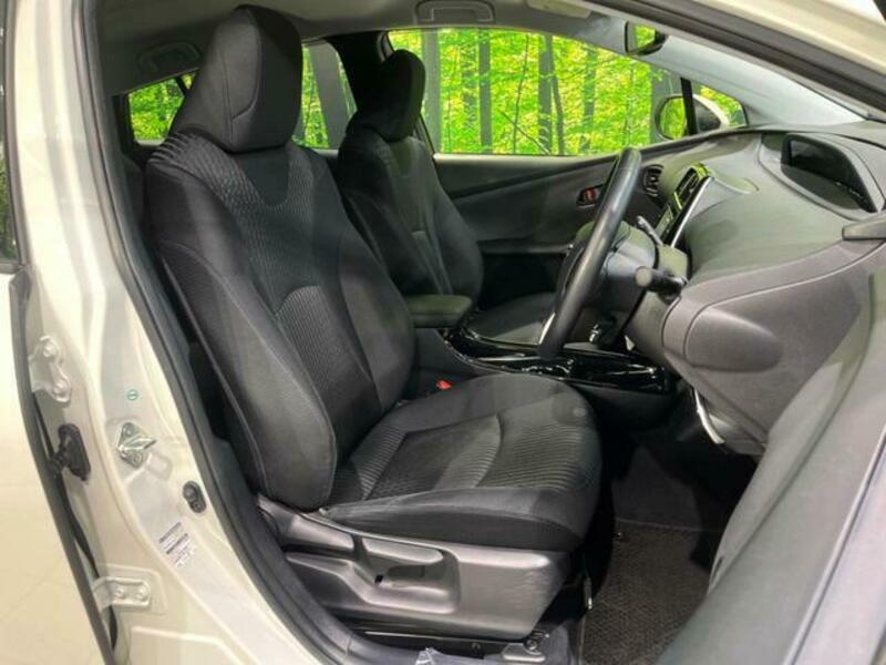 PRIUS-7