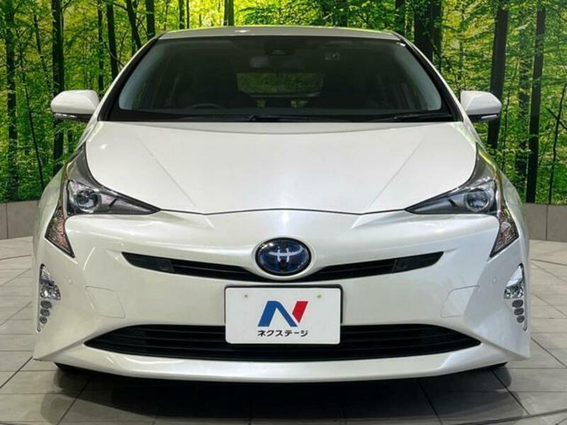 PRIUS-13