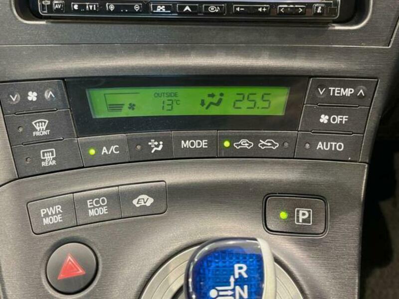 PRIUS-5