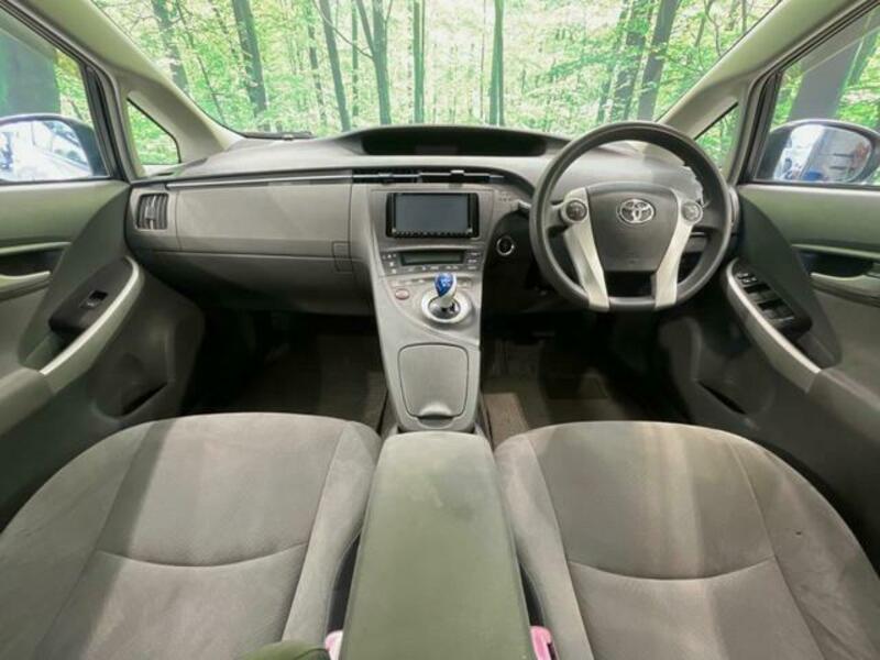 PRIUS-1