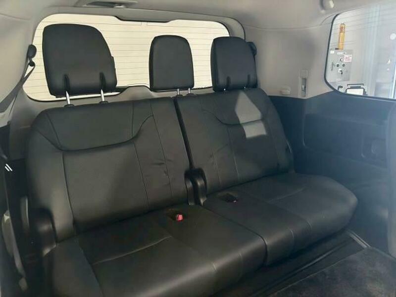 LX
