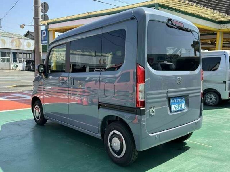N-VAN-3