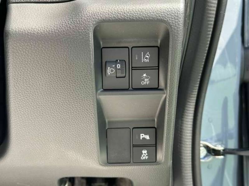 N-VAN-14