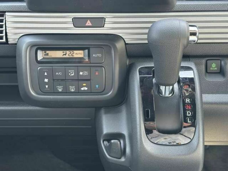 N-VAN-15