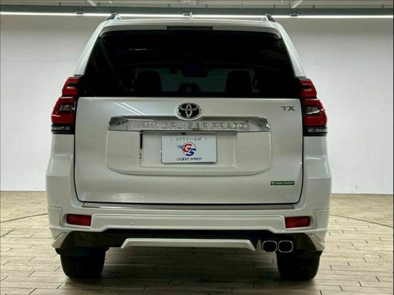 LAND CRUISER PRADO-18