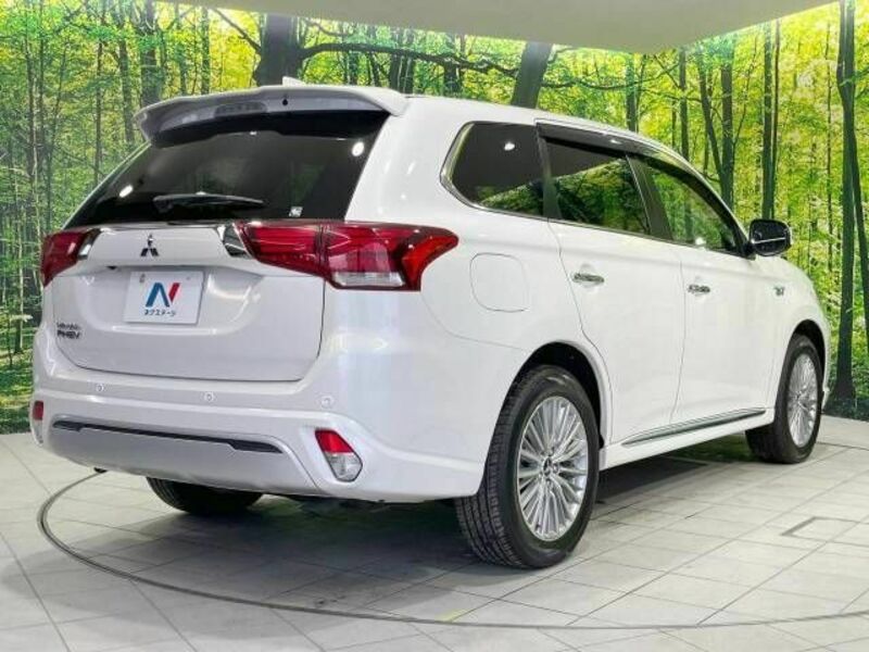 OUTLANDER PHEV