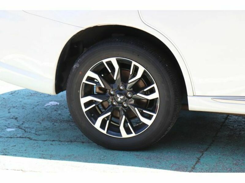 OUTLANDER PHEV