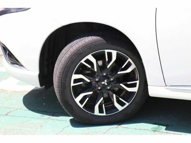 OUTLANDER PHEV