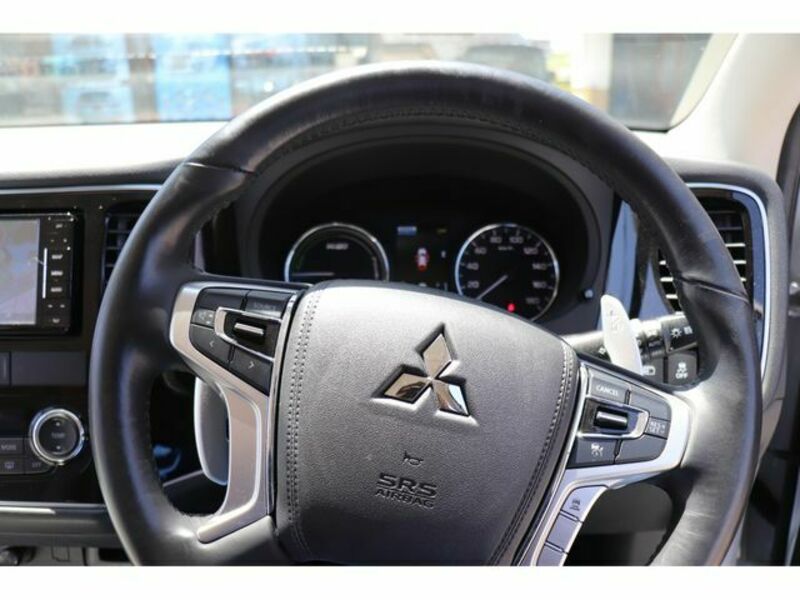 OUTLANDER PHEV