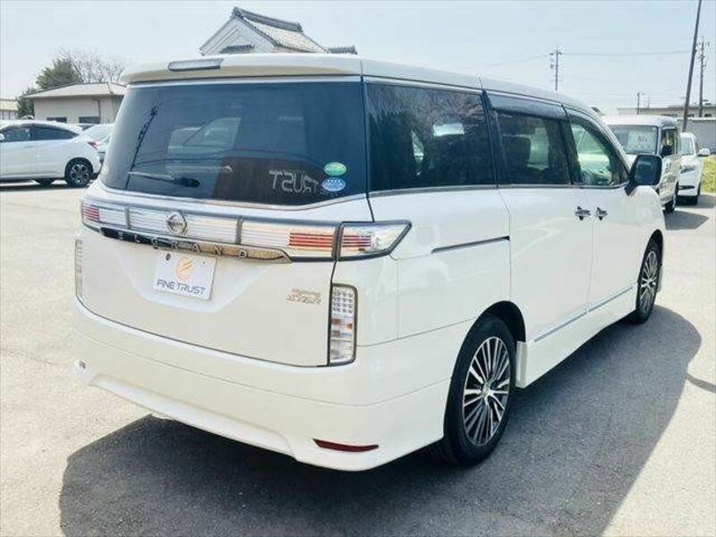 ELGRAND-17