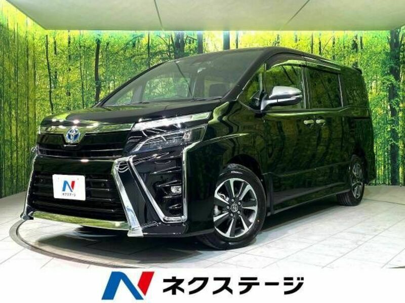 TOYOTA　VOXY