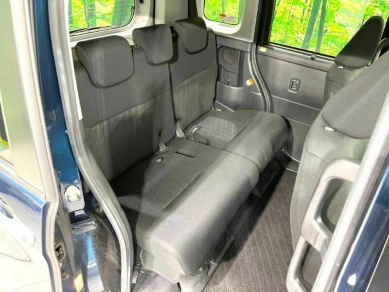 ROOMY
