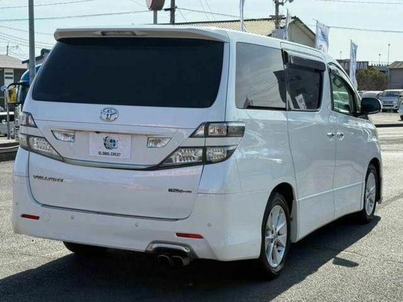 VELLFIRE-5