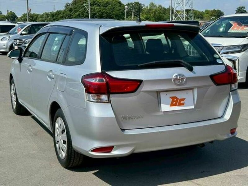 COROLLA FIELDER