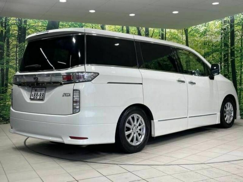 ELGRAND-16