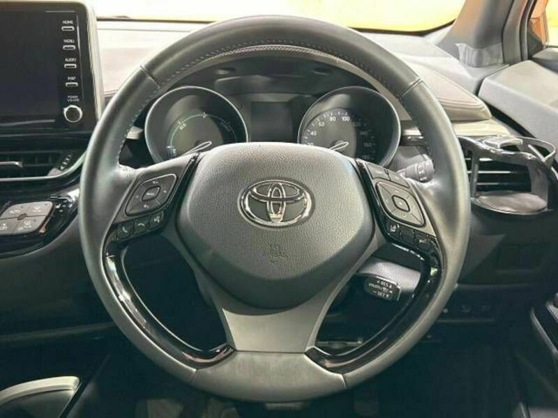 C-HR-10