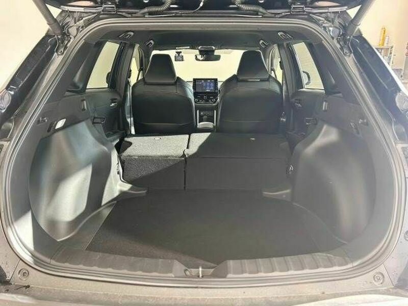 COROLLA CROSS-10