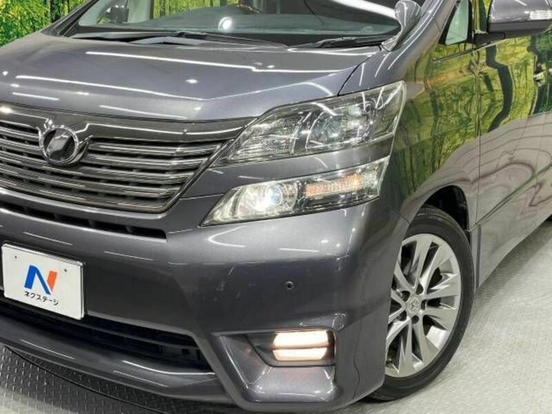 VELLFIRE-12