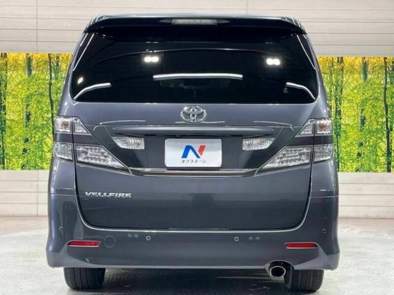 VELLFIRE-15