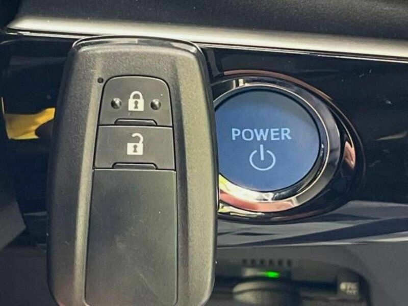 PRIUS-6