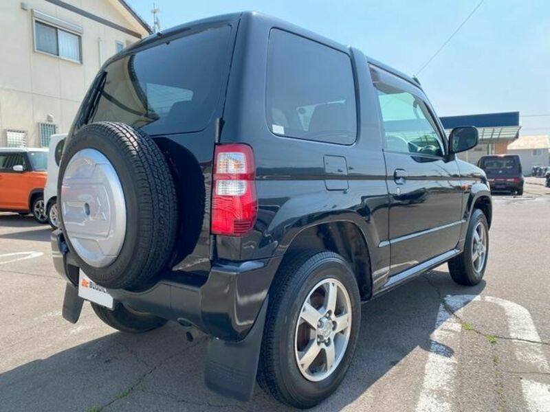 PAJERO MINI