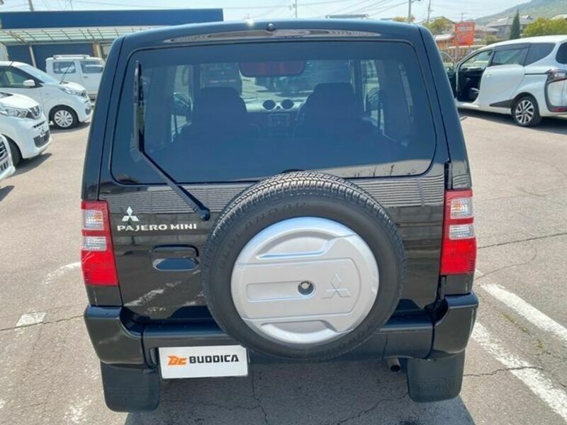 PAJERO MINI