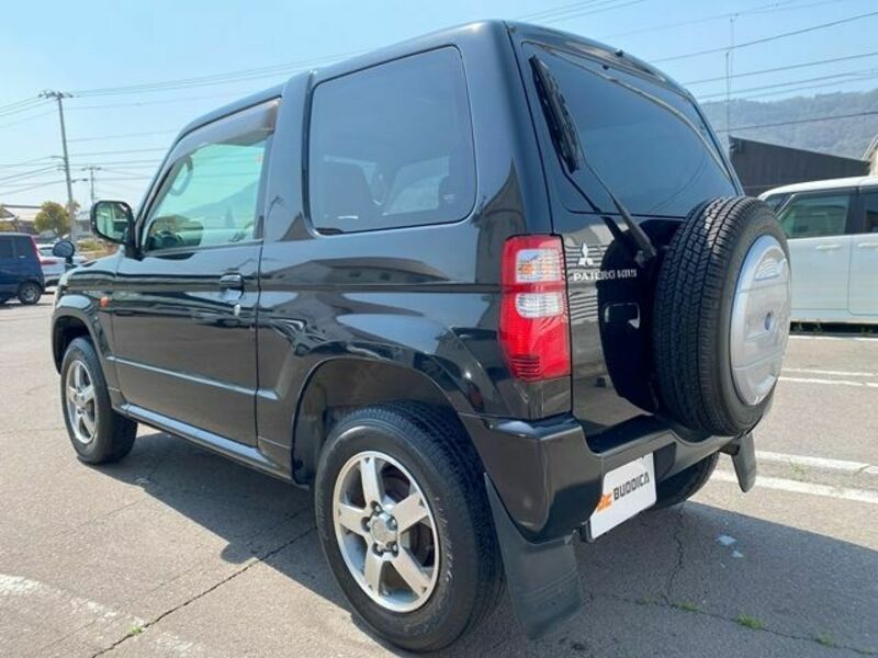 PAJERO MINI