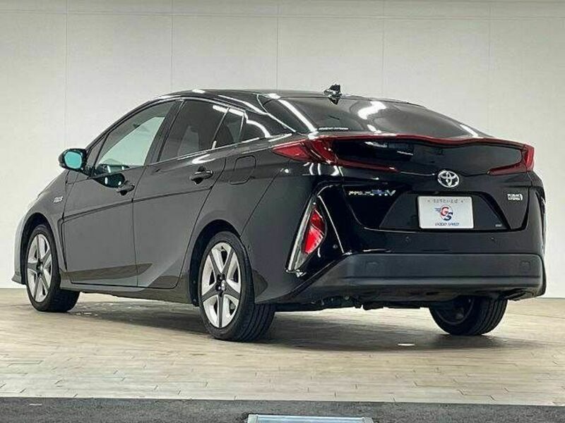 PRIUS PHV-16