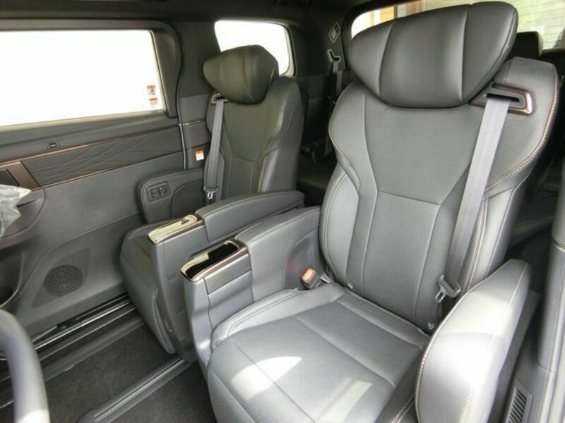 ALPHARD-9