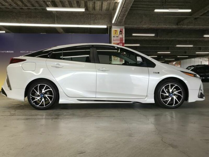 PRIUS PHV-4