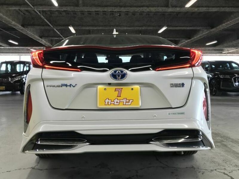 PRIUS PHV-5
