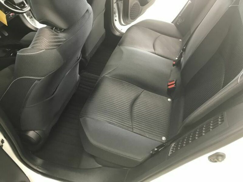 PRIUS PHV-9