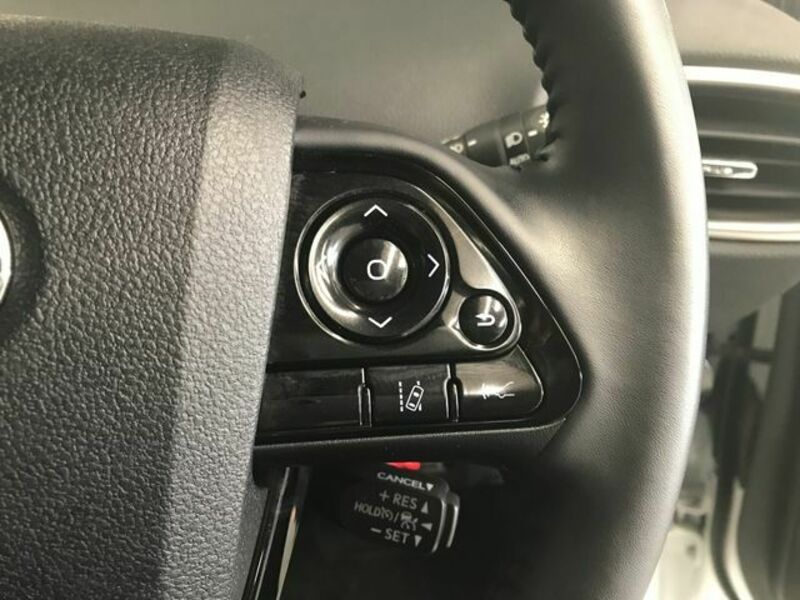 PRIUS PHV-16