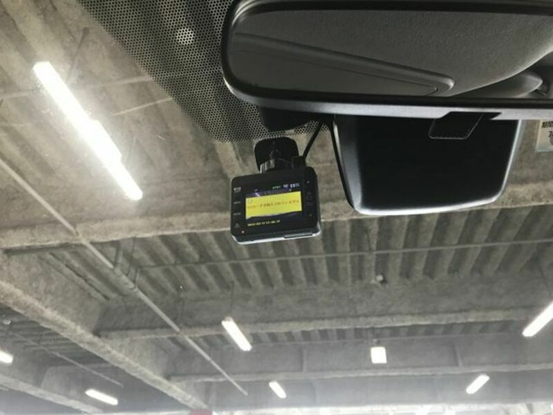 PRIUS PHV-27