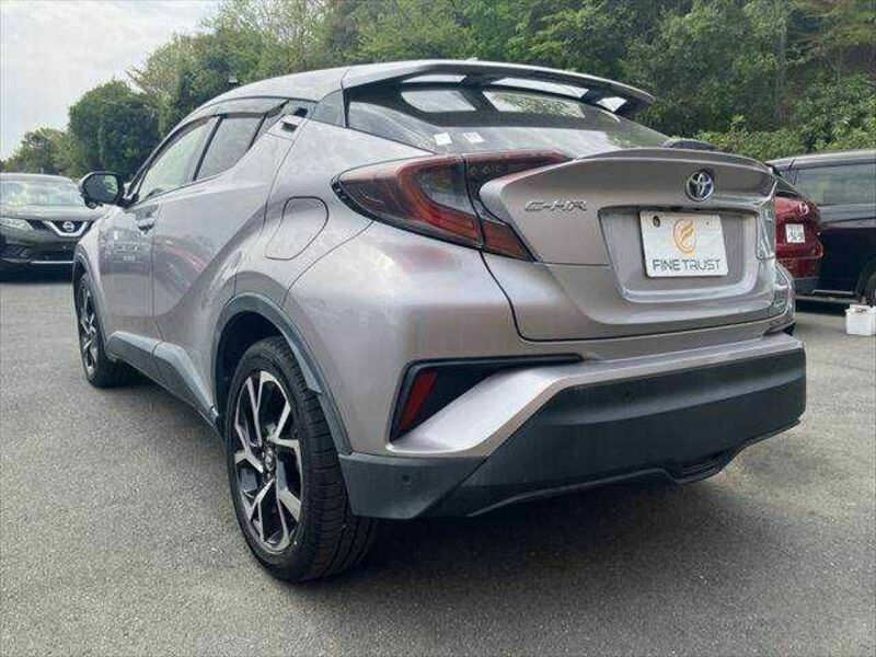 C-HR-16