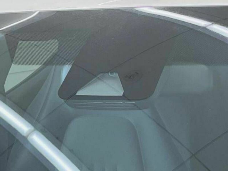 YARIS-4