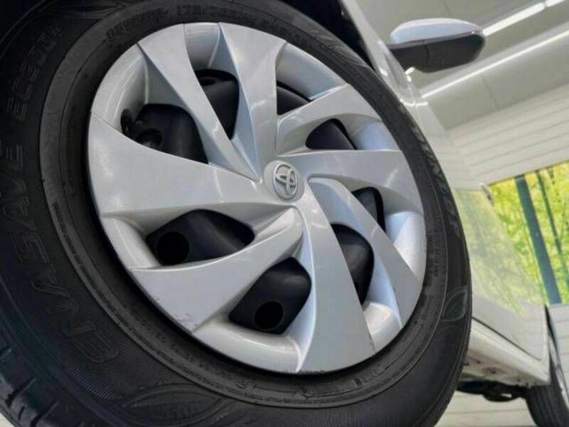 YARIS-12