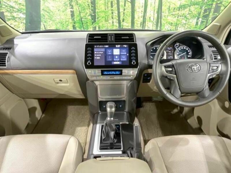 LAND CRUISER PRADO-1