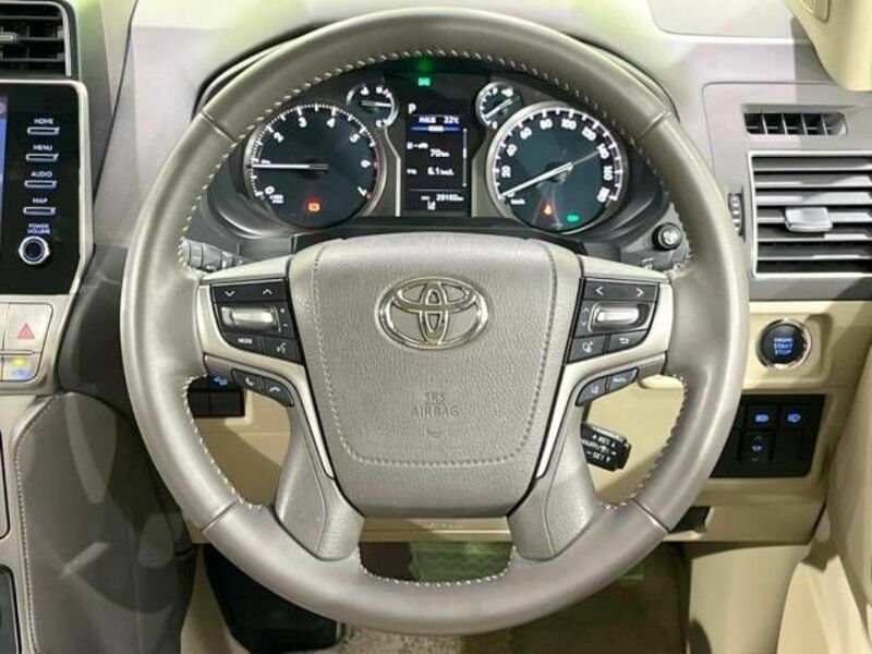 LAND CRUISER PRADO-11