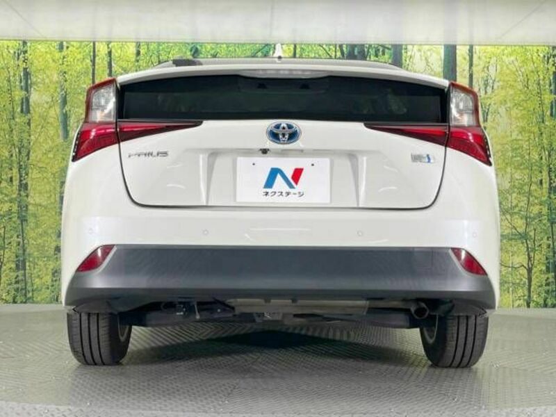 PRIUS-14