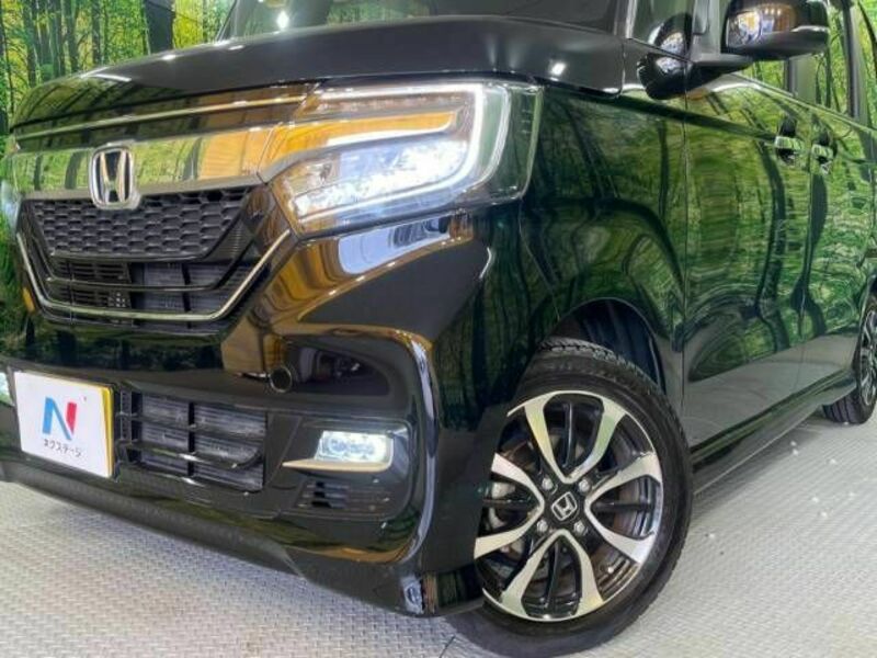 N BOX CUSTOM