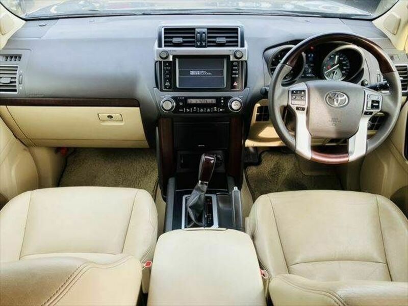 LAND CRUISER PRADO-1